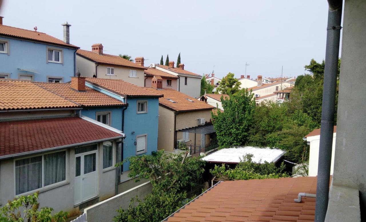Apartments Zlatko Pula Exterior foto